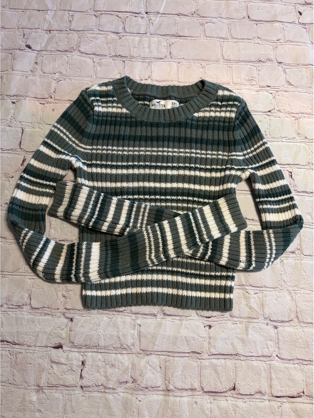 Hollister Women's XXS Ribbed Knit Shrug Sweater Green and Wh